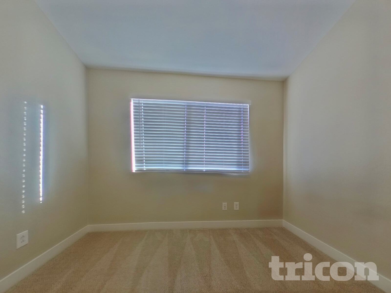 Building Photo - 2645 S 63rd Ln