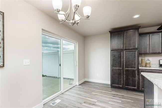 Building Photo - 1629 Kanga Wy