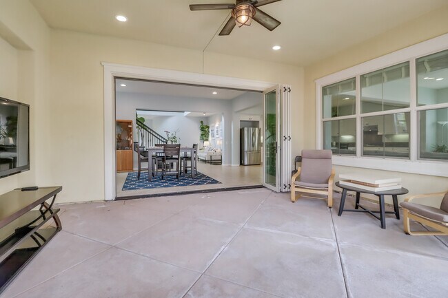 Building Photo - 3637 Alander Ct