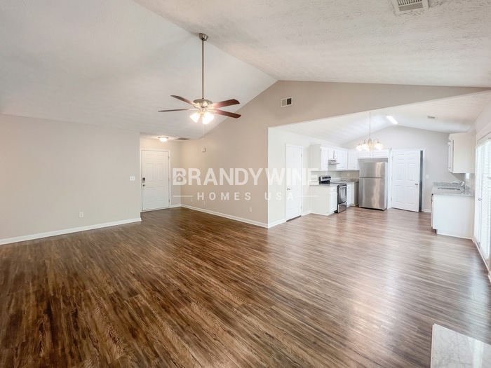 Building Photo - 150 Wynfield Dr