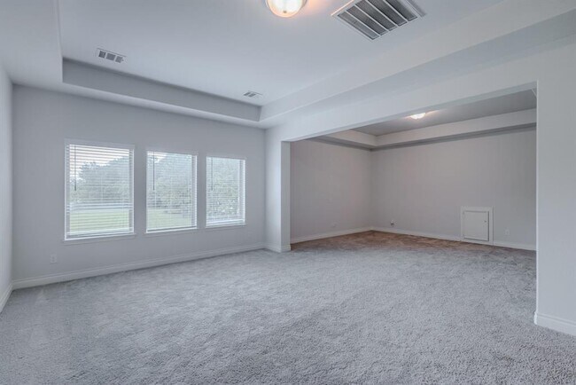 Building Photo - 17010 Harper's Way
