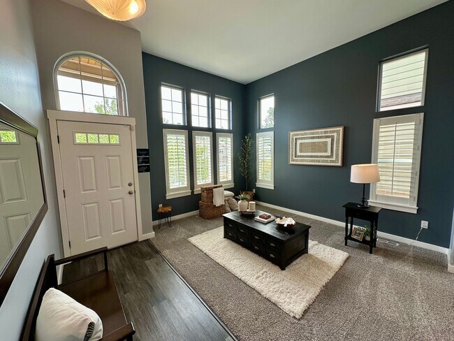 Building Photo - Charming 6 beds 2.5 bath house in Bothell!