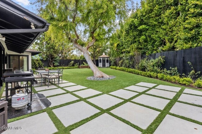 Building Photo - 2311 Donella Cir