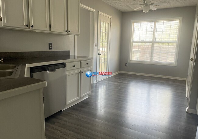 Building Photo - Newly UPDATED ranch in Lawrenceville