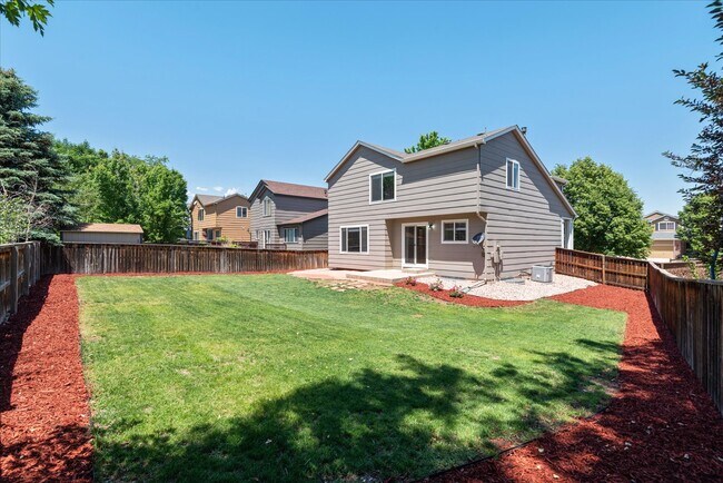 Building Photo - 9320 Cove Creek Dr