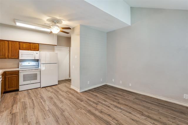 Building Photo - 6220 Bentwood Trail