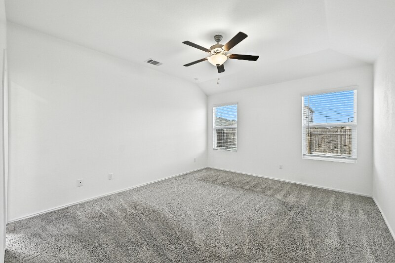 Building Photo - 129 Konik Rd