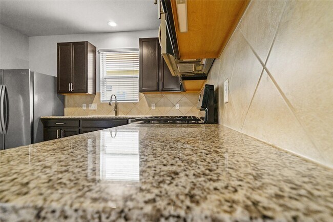 Building Photo - 3302 Atascocita Vale Dr