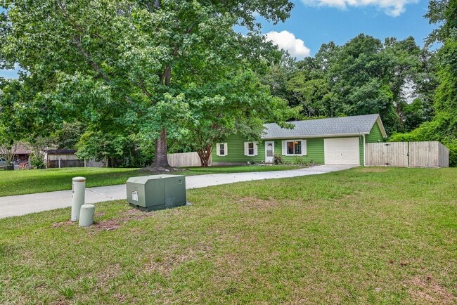 Building Photo - Nestled cul-de-sac home in Falcon Crest