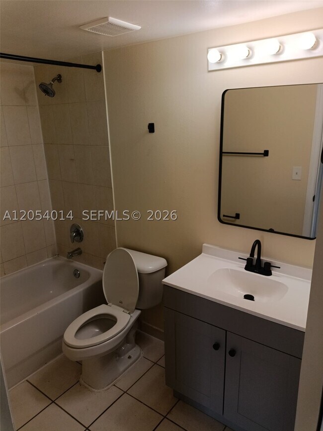 Building Photo - 17602 NW 25th Ave