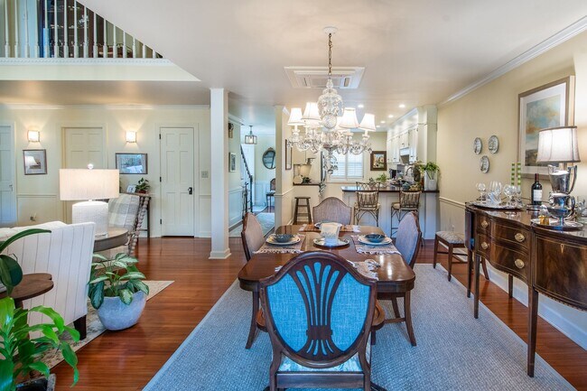 Building Photo - Immaculate Snee Farm Townhome for Rent!