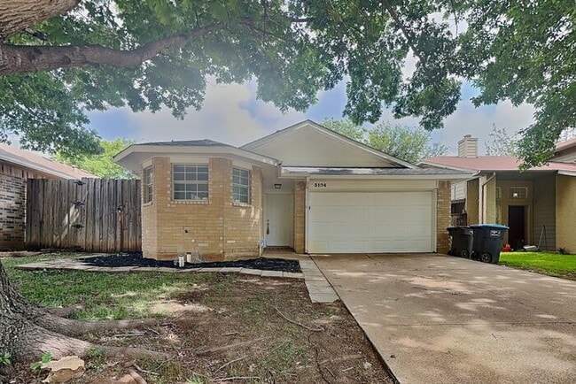 Building Photo - 3104 Stonewall Ln