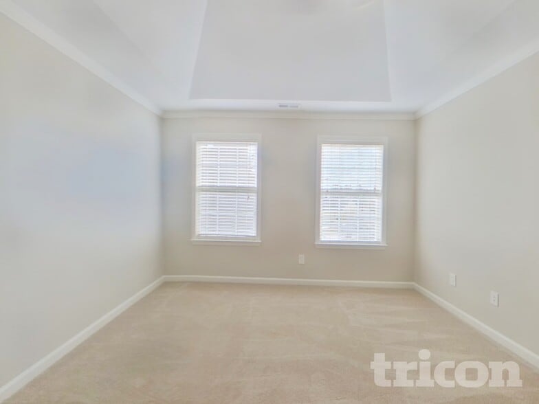 Building Photo - 4758 Arden Dr