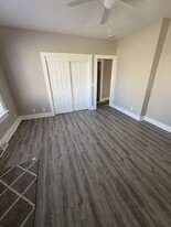 Building Photo - 801 Mulberry Ave