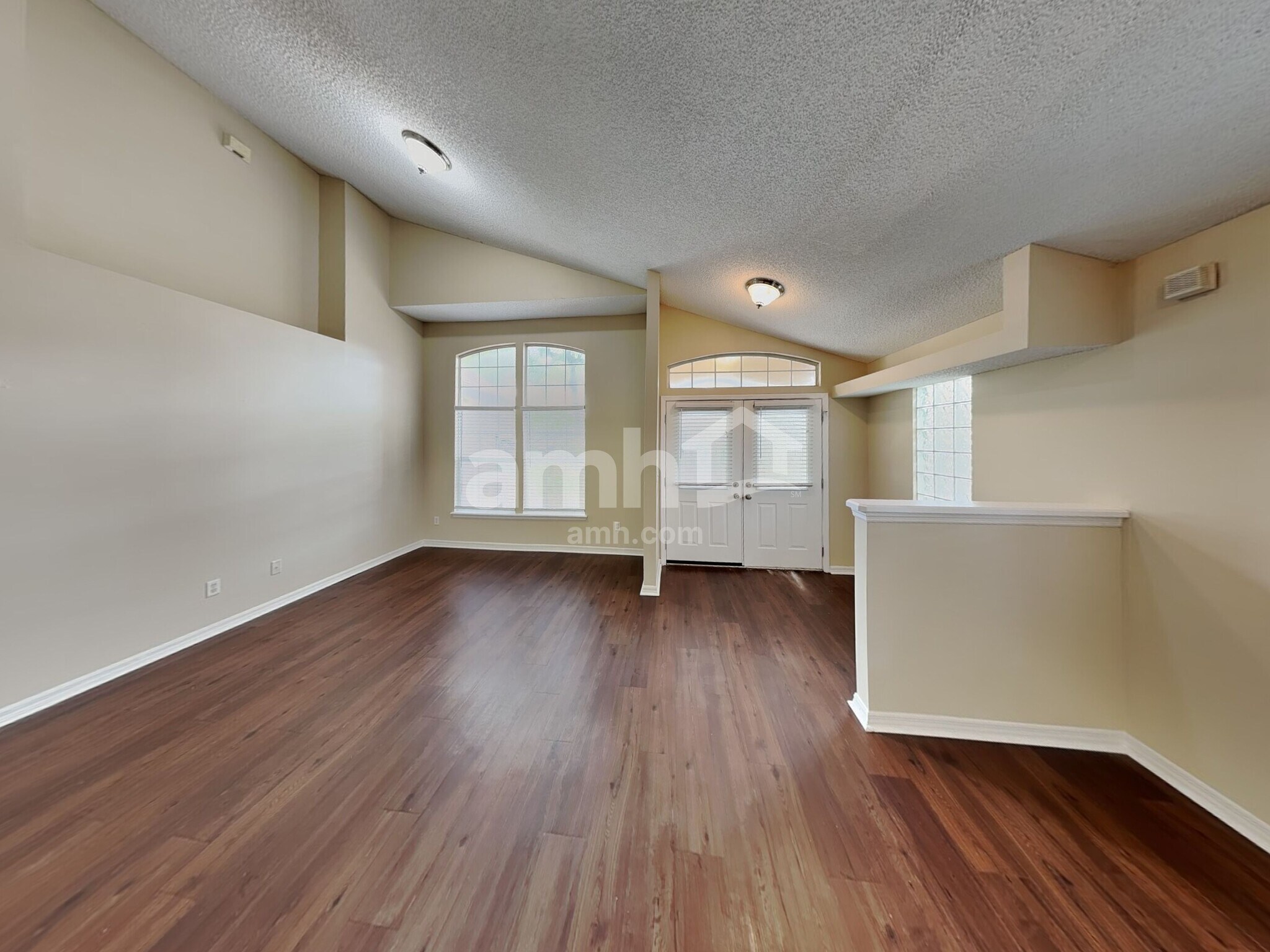 Building Photo - 3428 World Ct