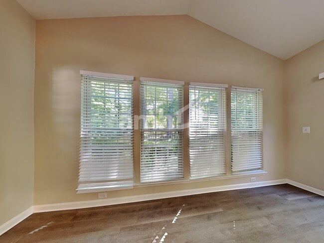 Building Photo - 13531 Toka Ct