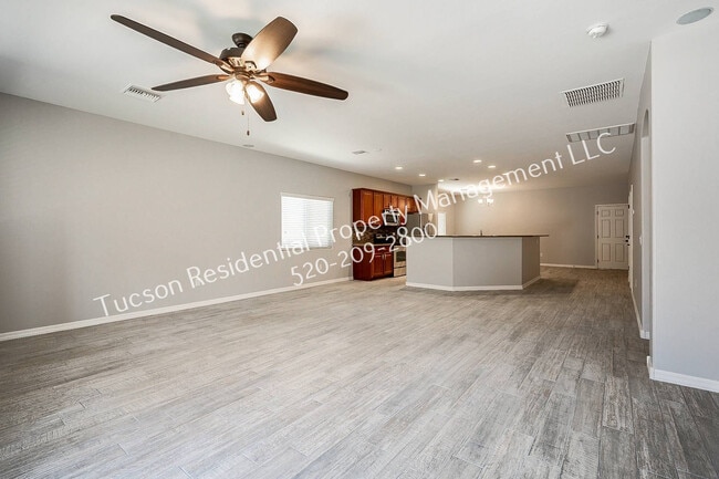 Building Photo - 7334 E Alderberry St