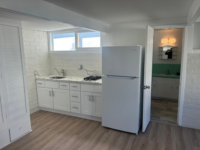 Building Photo - 7932 Rhea Vista Dr