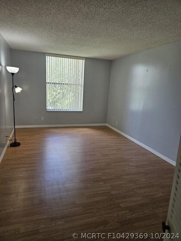 Building Photo - 8370 Sands Point Blvd