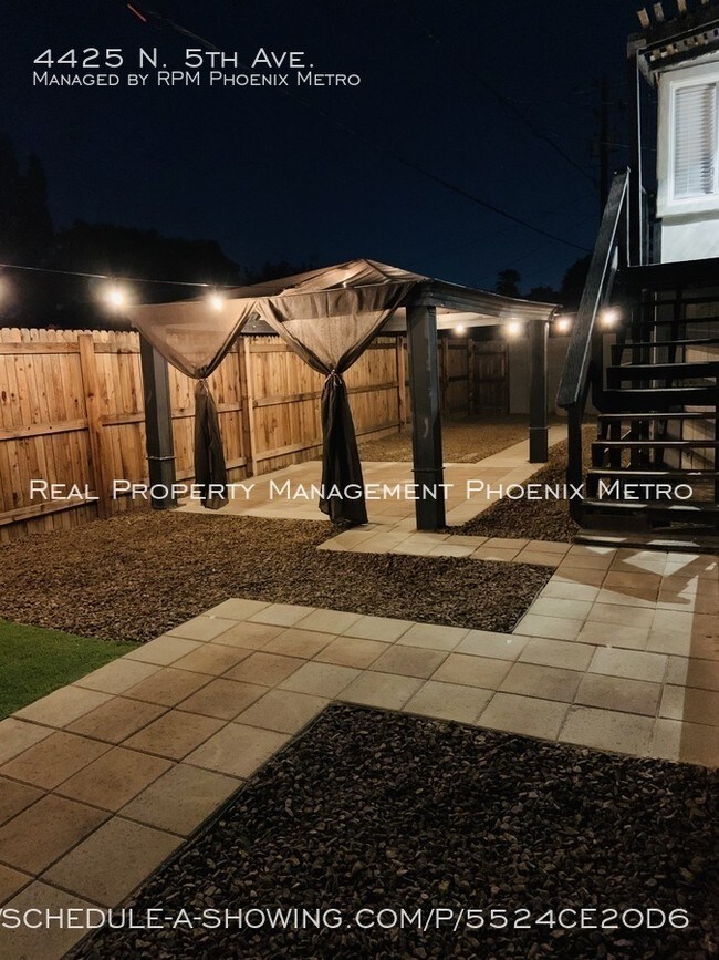 Building Photo - UPTOWN HOME WITH PRIVATE YARD!