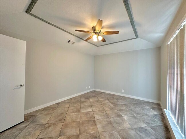Building Photo - 11740 D-K Ranch Rd