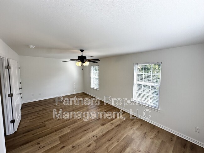 Building Photo - 12267 Rambling Rose Way