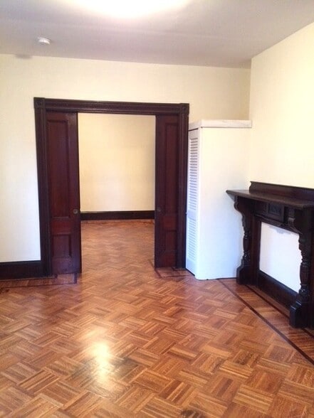 Primary Bedroom - 251 School St