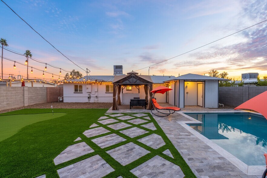 Building Photo - 7902 E Latham St