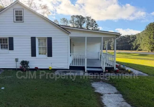 Building Photo - 569 E Main St