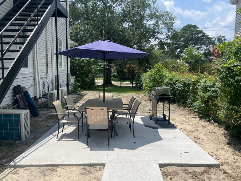 Building Photo - 1157 Olympia Ave