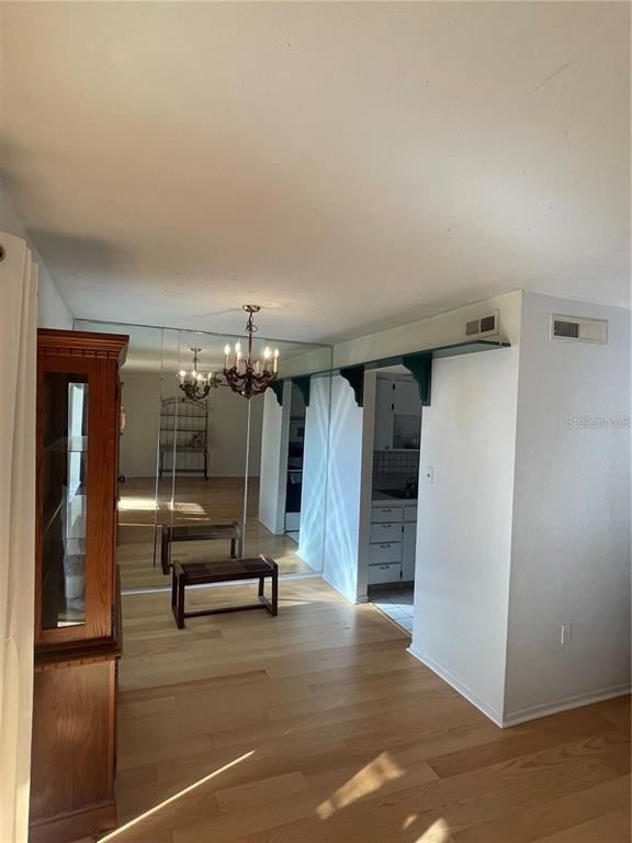 Building Photo - 1589 Greenlea Dr