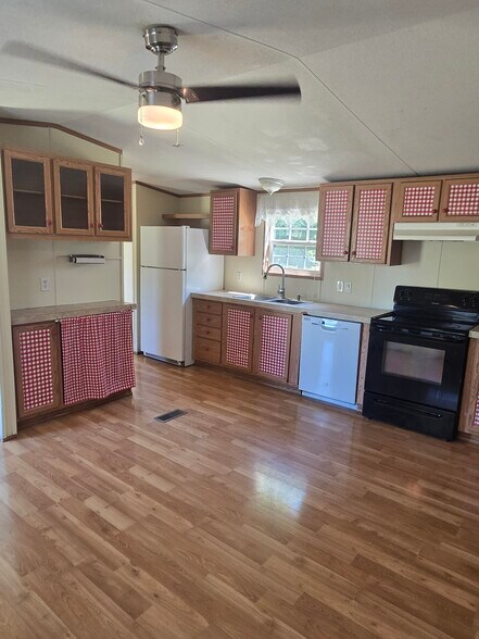 Appliances included - 7275 Old Madisonville Rd