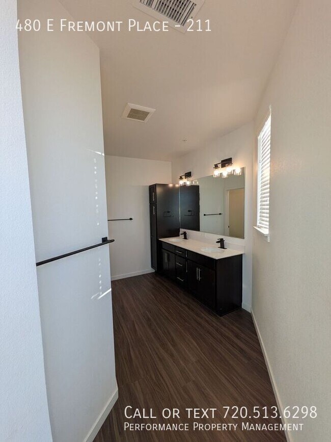 Building Photo - 480 E Fremont Pl