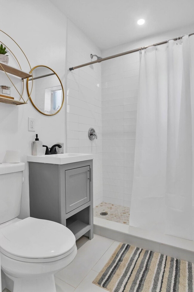 Building Photo - 2007 Northridge Rd