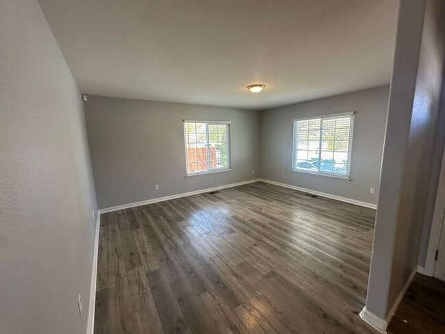 Building Photo - 17664 Thomasville Ct