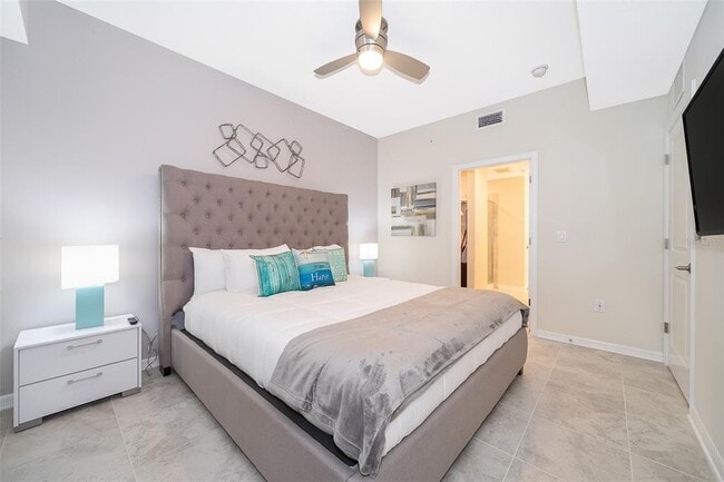 Building Photo - 3180 Paradox Cir