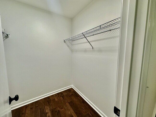 Building Photo - Completely Remodeled Ranch Style Home in the Heart of Downtown Bluffton and no HOA!