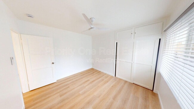 Building Photo - 4243 Hamilton St