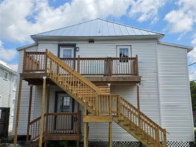 Building Photo - 202 Luella Ct