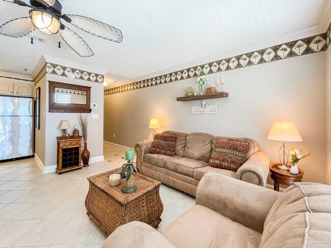 Building Photo - 13500 Sandy Key Dr