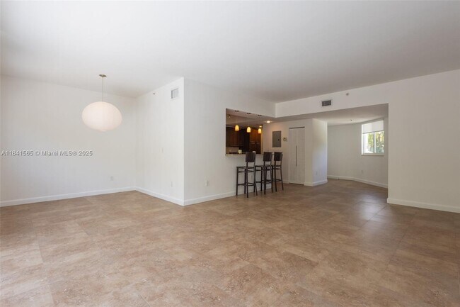 Building Photo - 50 Ocean Ln Dr