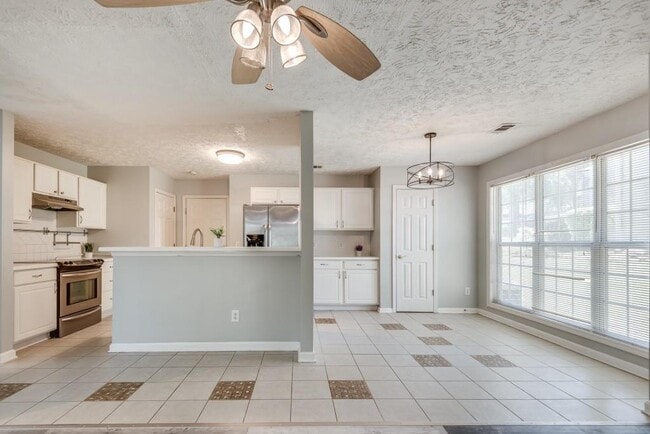 Building Photo - 3625 Palisade Park Dr