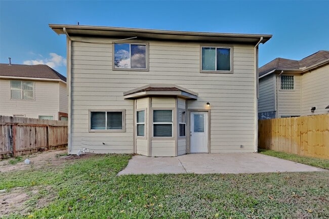 Building Photo - 20427 Blue Beech Dr