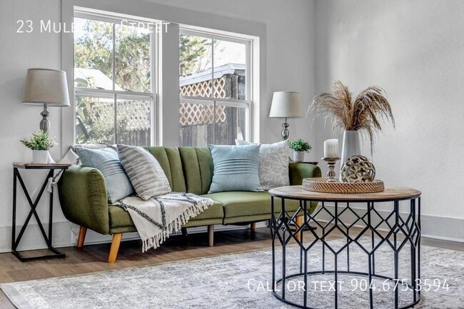 Building Photo - 23 Mulberry St