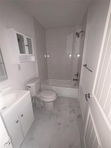 Building Photo - 1227 S Oak Cliff Blvd