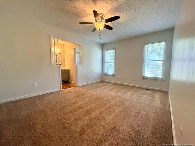 Building Photo - 146 Greentree Dr