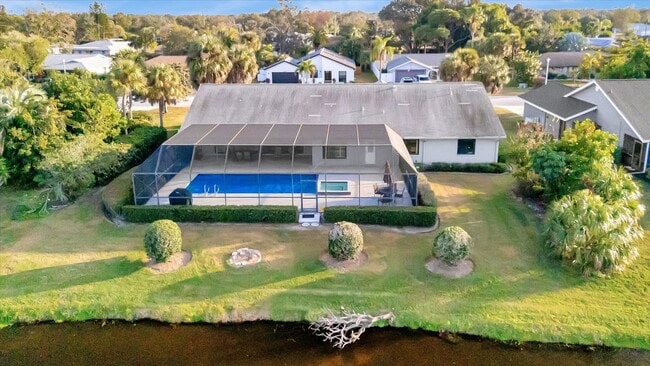 Building Photo - Furnished 3BR/3BA Home with Den, Heated Pool & Lanai in *The Meadows* Sarasota