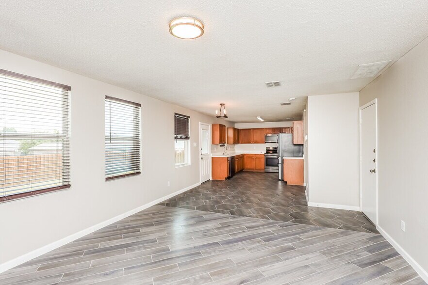 Building Photo - 1222 Wisdom Dr