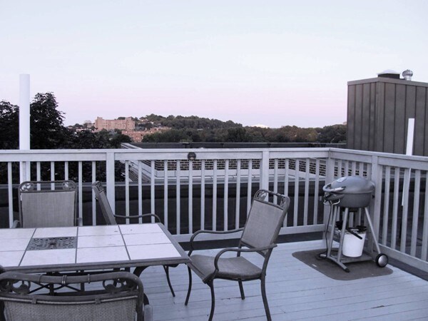 Building Photo - 4 Chiswick Rd