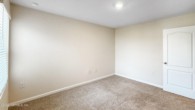 Building Photo - 9610 Baylin Ct